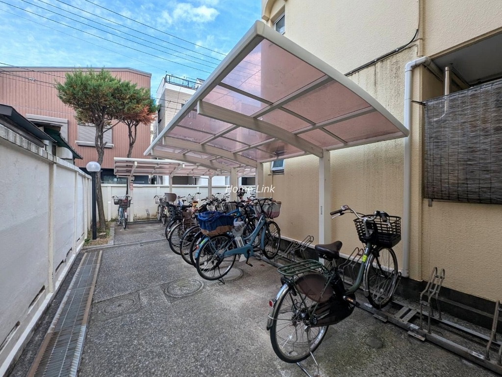 GSハイム蓮根　駐輪場